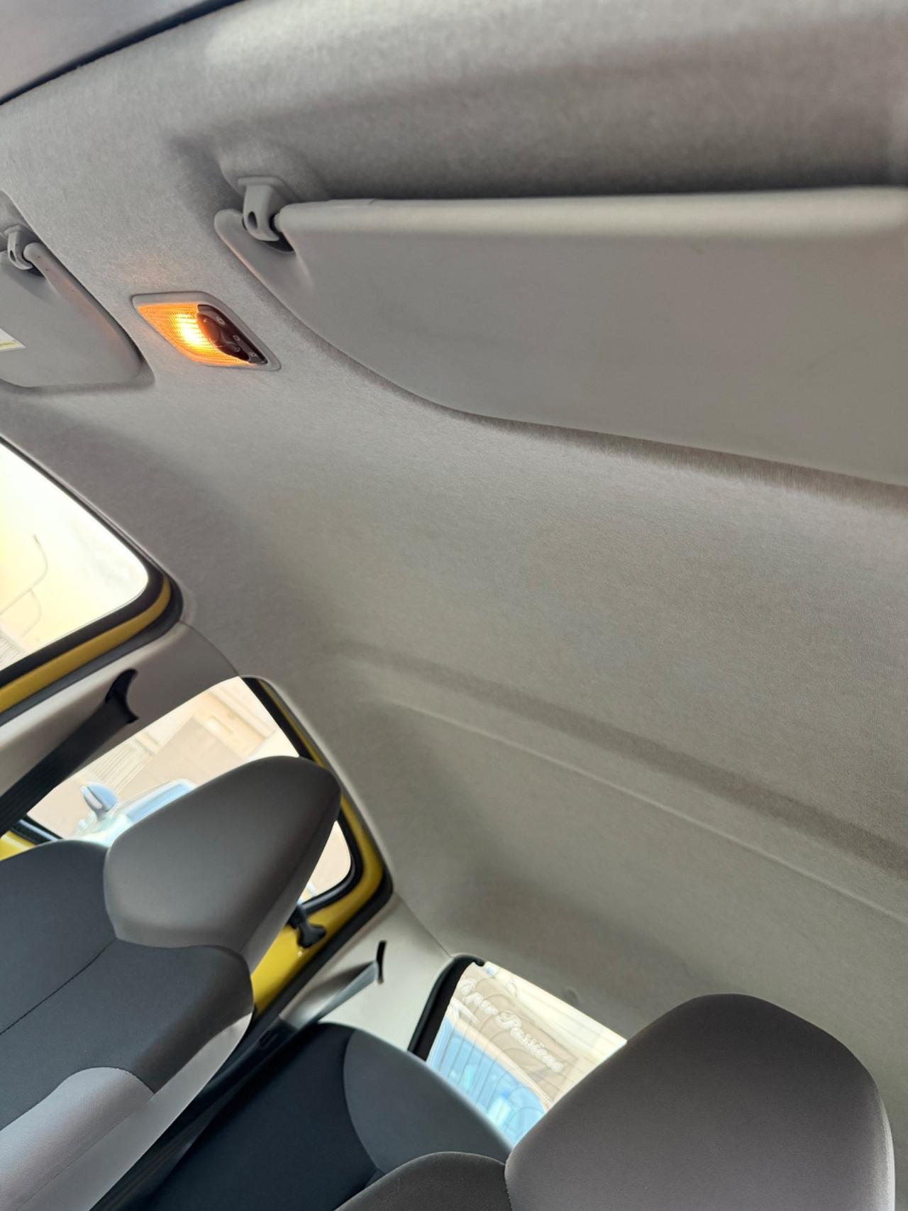 Peugeot 107 1.0 68CV 5p. Sweet Years