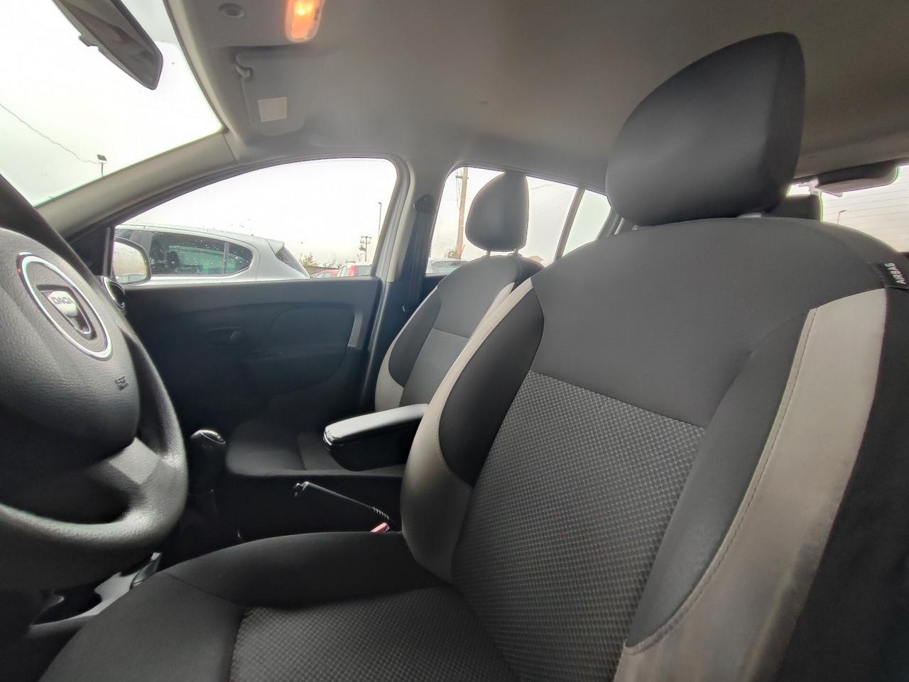 Dacia Sandero 1.2 75CV GPL