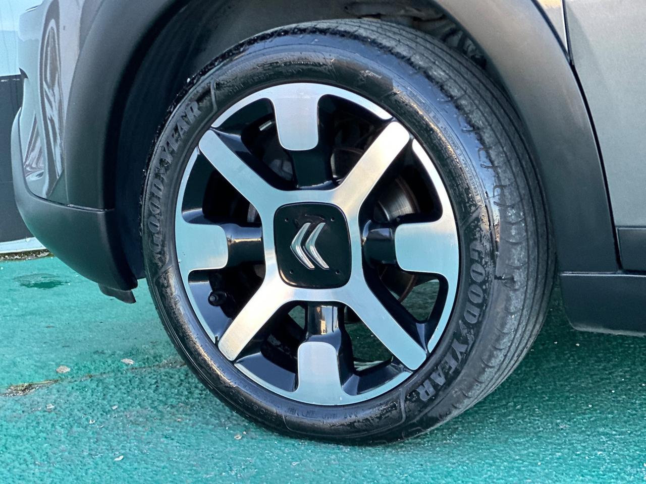 Citroën C4 Cactus 1.5 BlueHDI 100cv Shine 2020