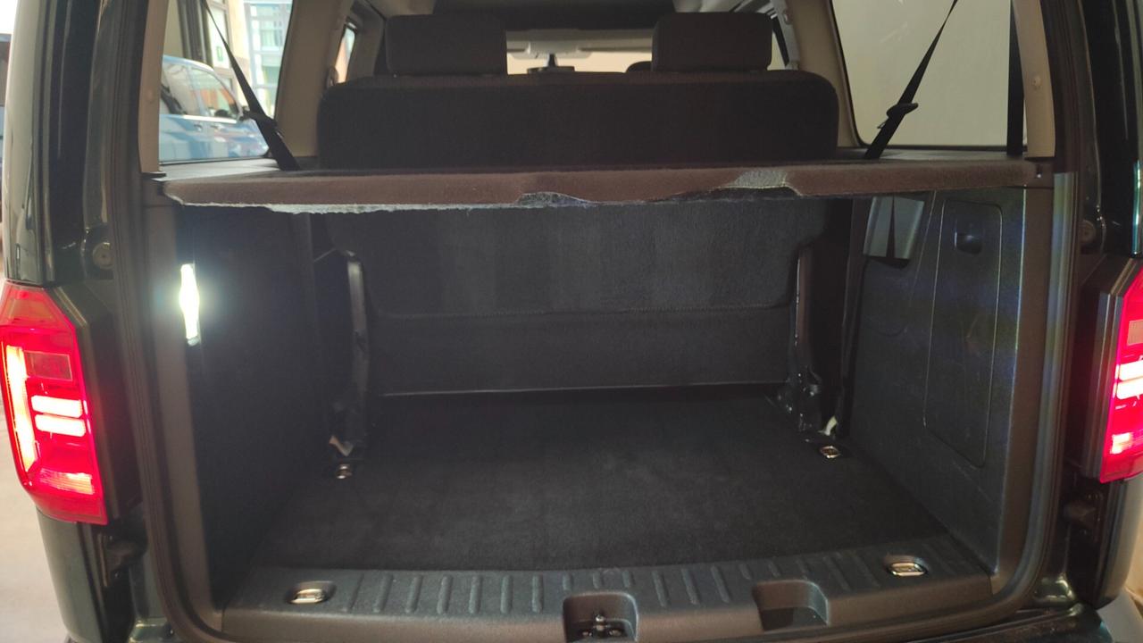 Volkswagen Caddy PASSO LUNGO 2.0TDI 150CV CAMBIO DSG 7 POSTI