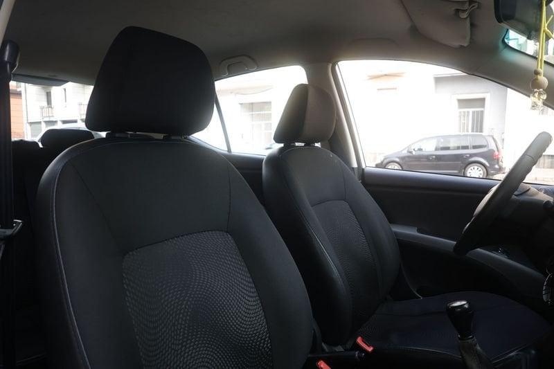 Hyundai i10 Hyundai i10 1.1 Like bluedrive Gpl 51KW ANNO 2012