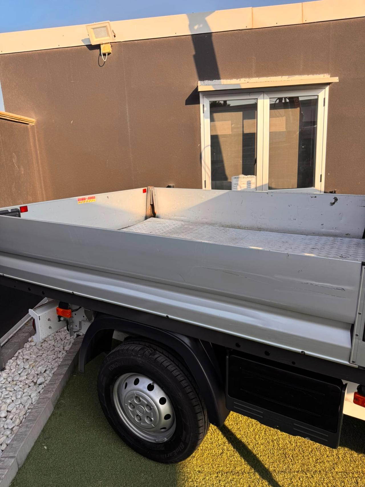 Fiat Ducato 35 2.3 MJT 130CV PLM-SL-DC Cabinato Maxi (CON GRU FASSI F26)