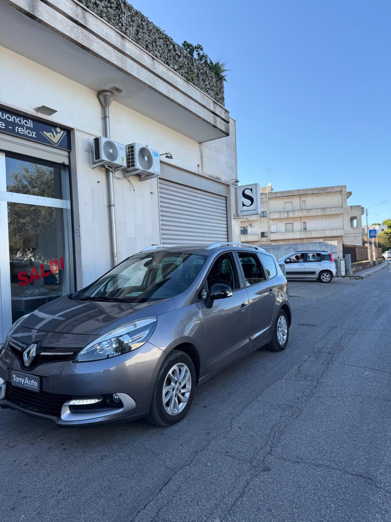 Renault Scenic 1.5 dci Limited automatica 110cv 7 POSTI,NAVIGATORE ,TELECAMERA,KM CERTIFICATI