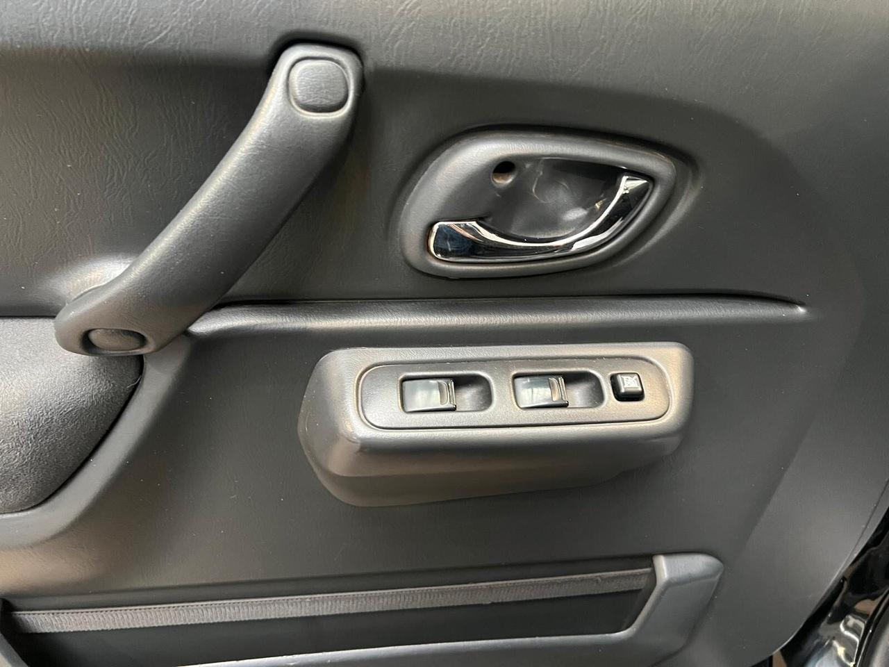 Suzuki Jimny 1.3 4WD Evolution Plus-AC-PELLE