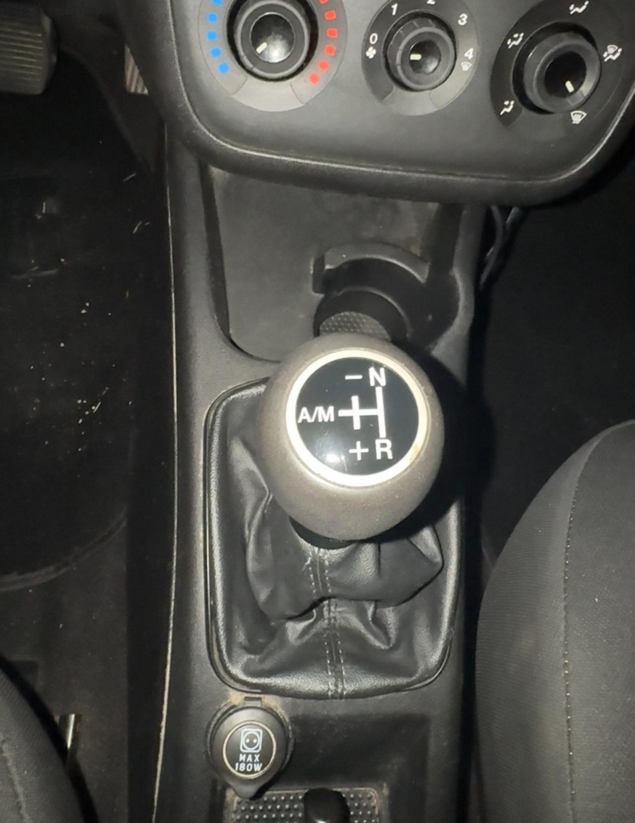 Fiat Punto Evo 1.4 5p Grandinata cambio automatico