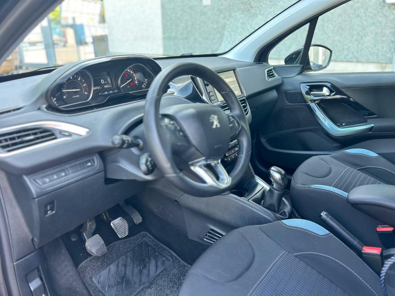 Peugeot 208 1.6 e-HDi 92 CV Allure 5p | Navi Retrocamera Clima Bi-Zona Cerchi 16”