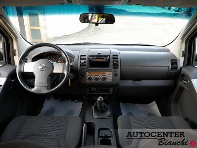 Nissan Navara Double Cab Navara d.cab 2.5 dci SE 174cv
