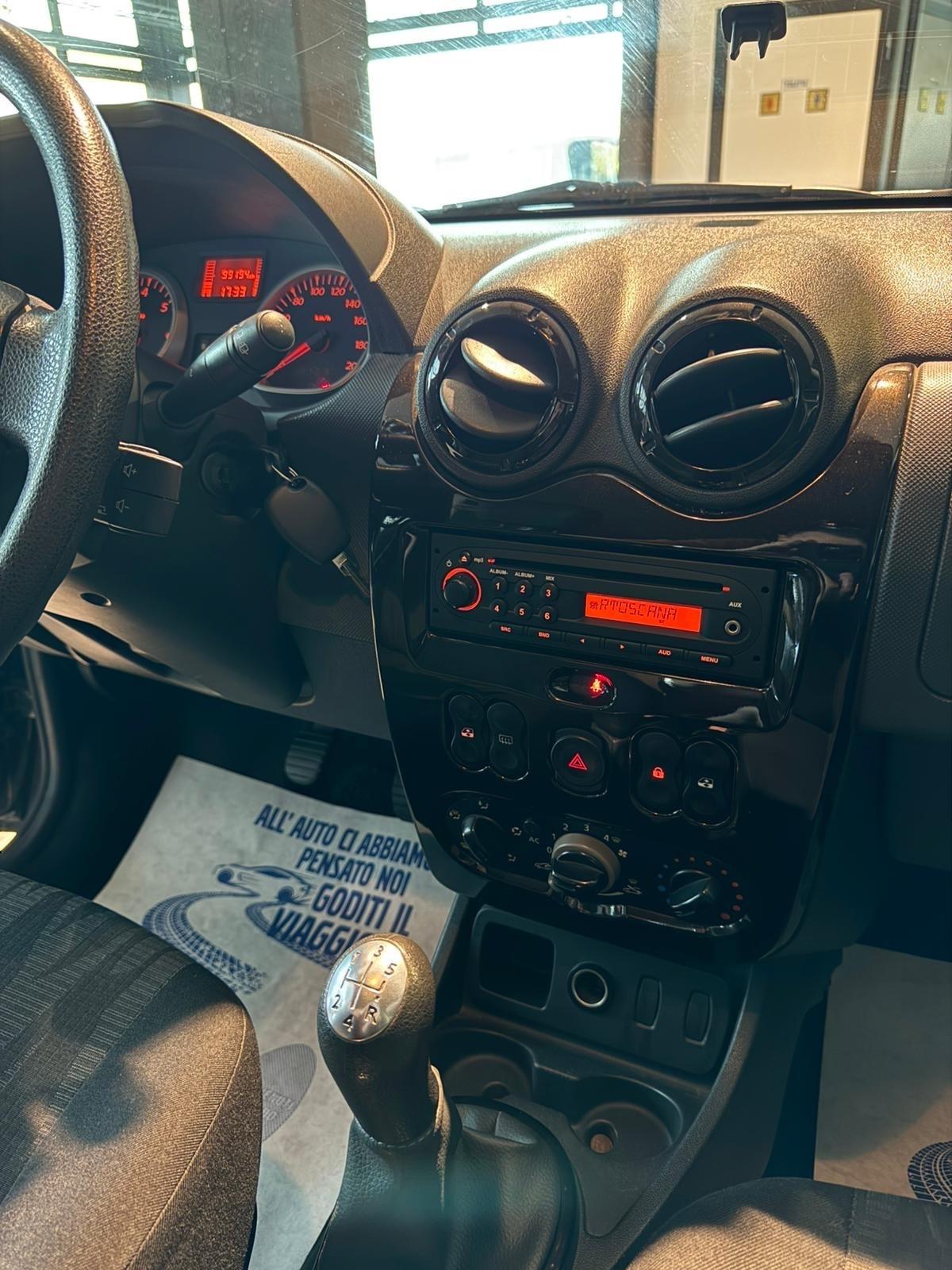 Dacia Duster 1.6 110CV 4x2 Lauréate