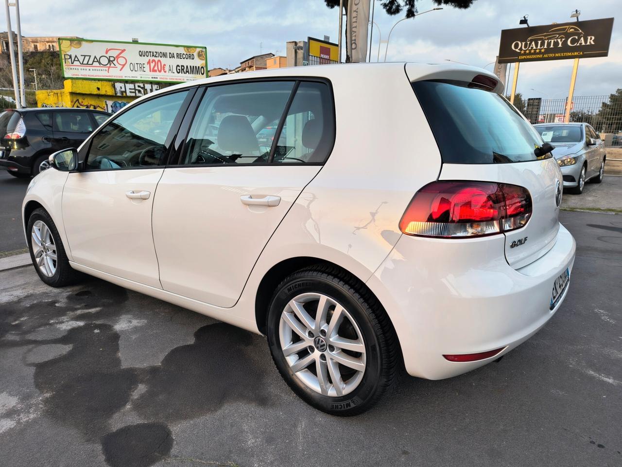 VOLKSWAGEN GOLF 1.6 DIESEL INTROVABILE SOLO 85.000 KM