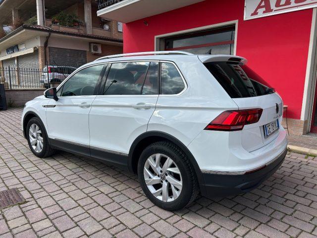 VOLKSWAGEN Tiguan 2.0 TDI 150 CV SCR DSG Life