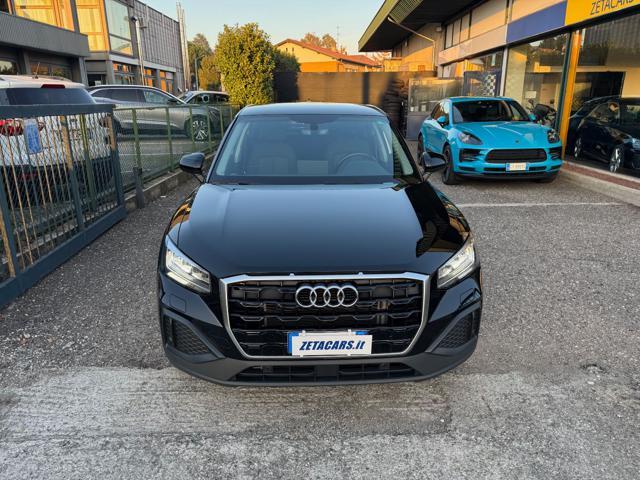 AUDI Q2 35 TFSI S tronic Business