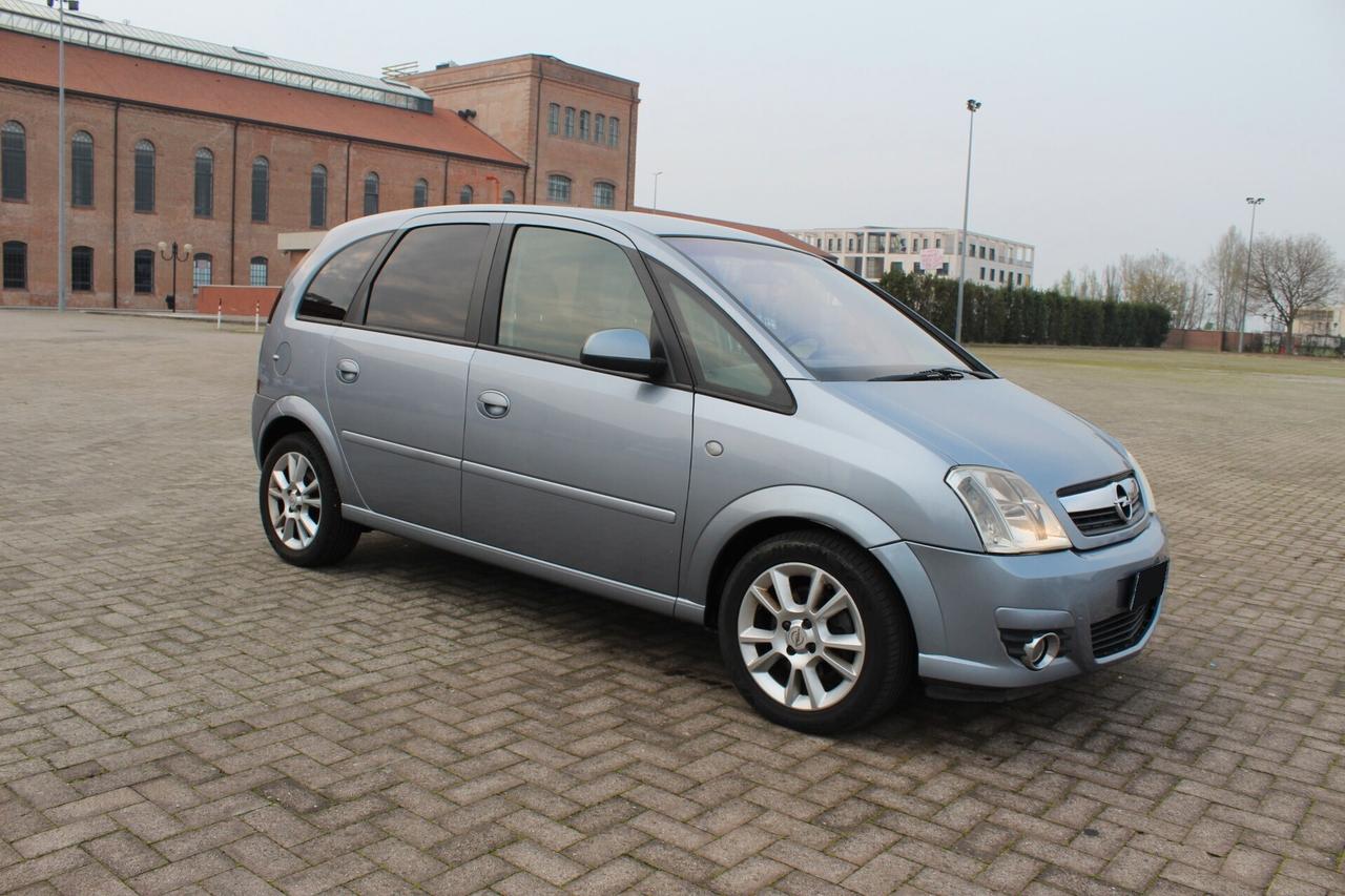 Opel Meriva 1.6 16V Cosmo CAMBIO AUTOMATICO