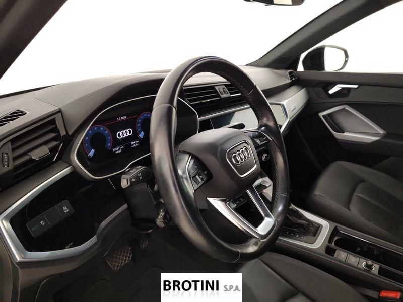 Audi Q3 45 TFSI quattro S tronic Business Advance