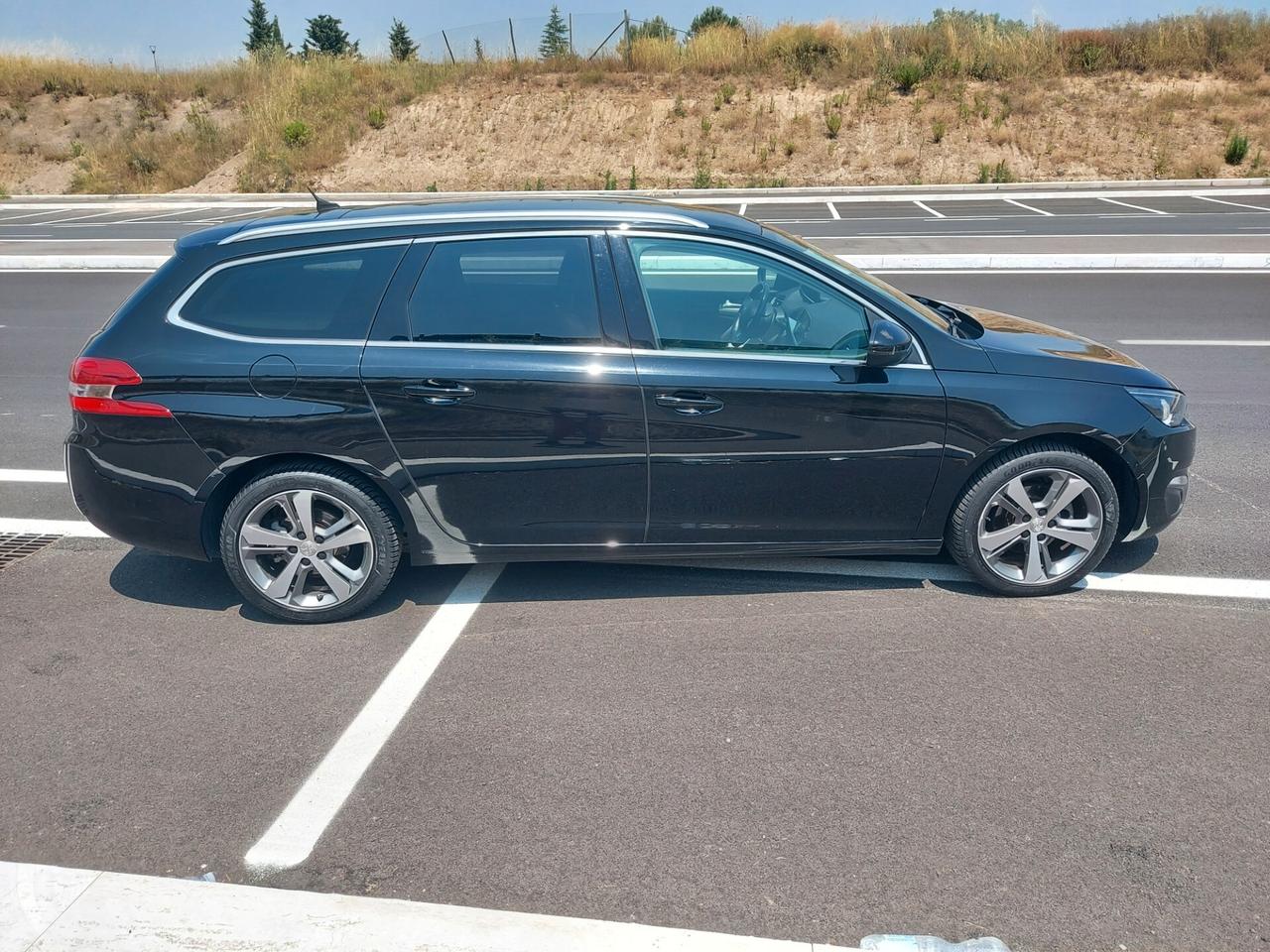 Peugeot 308 BlueHDi 120cv Allure PERFETTA