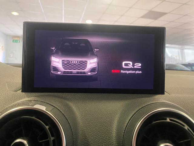 AUDI Q2 30 TDI S tronic Business