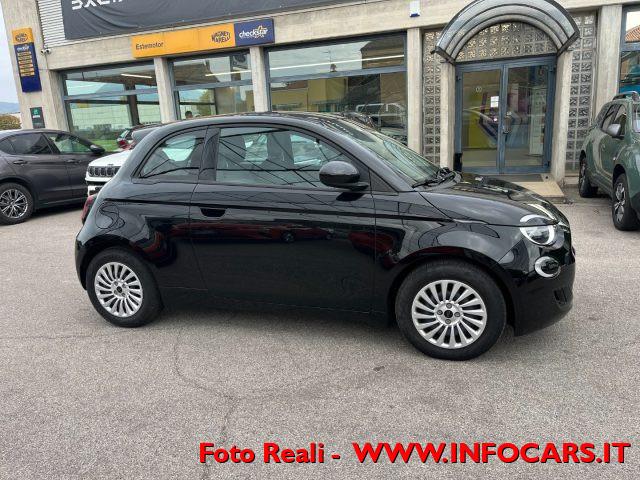 FIAT 500e Berlina Action - PROMO - NEOPATENTATI