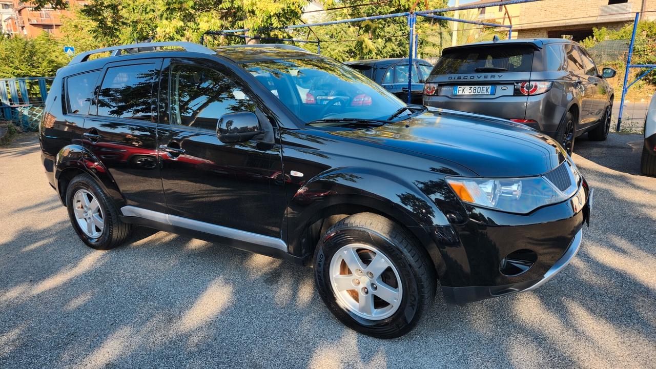 Mitsubishi Outlander 2.0 DI-D Intense DPF