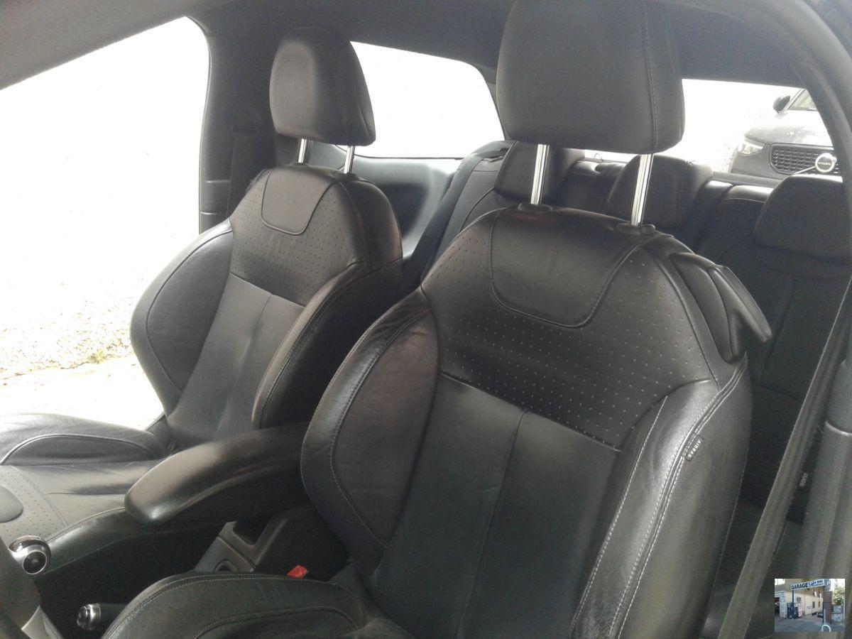 CITROEN - DS3 - 1.4 VTi 95 Just Black
