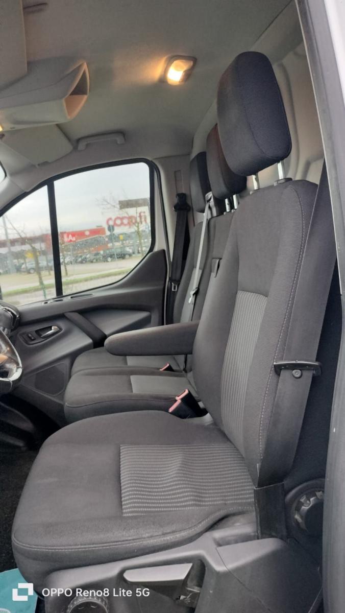 FORD transit custom 270 2.0 tdci 130cv Trend L1H1 E6 transit custom 270 2.0 tdci 130cv Trend L1H1 E6