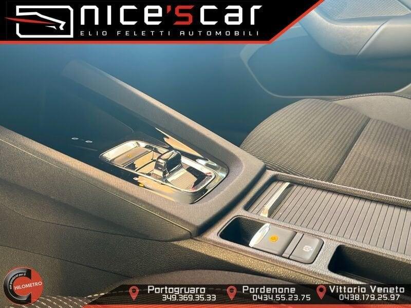 Skoda Octavia 2.0 TDI EVO SCR DSG Wagon Sportline