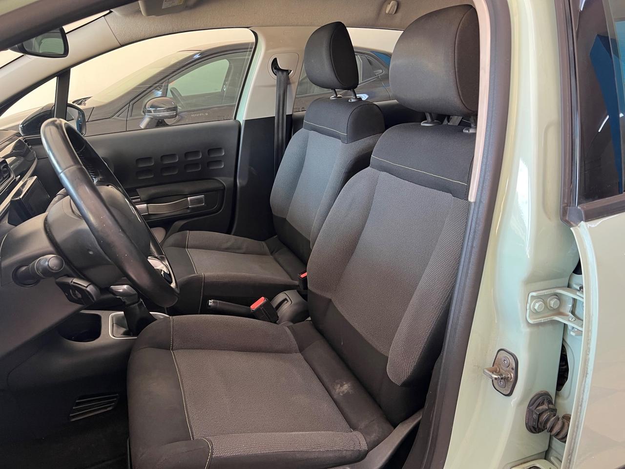 Citroen C3 PureTech 82 GPL Shine