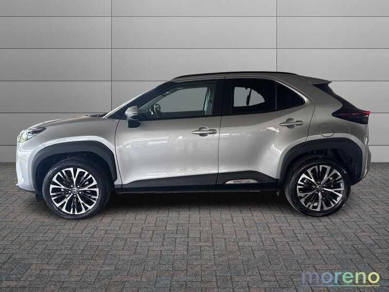 Toyota Yaris Cross 1.5h Lounge fwd 130 CV e-cvt