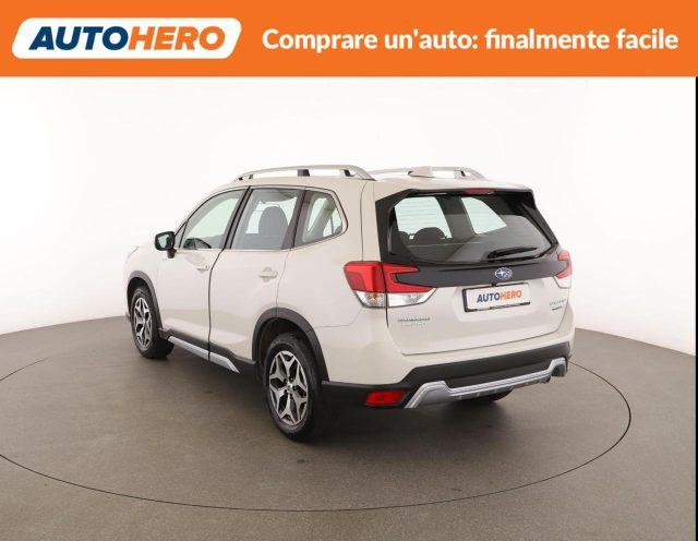 SUBARU Forester 2.0 e-Boxer MHEV CVT Lineartronic 4dventure