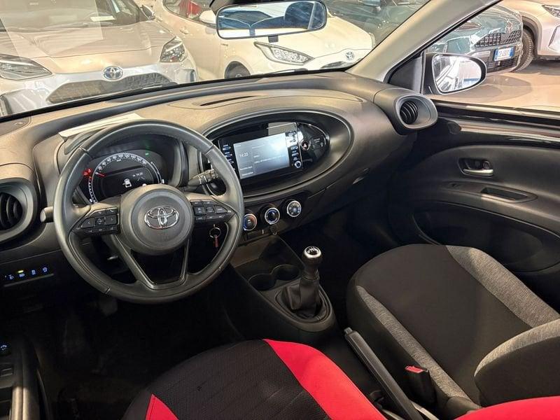 Toyota Aygo X 1.0B (72 CV) Active