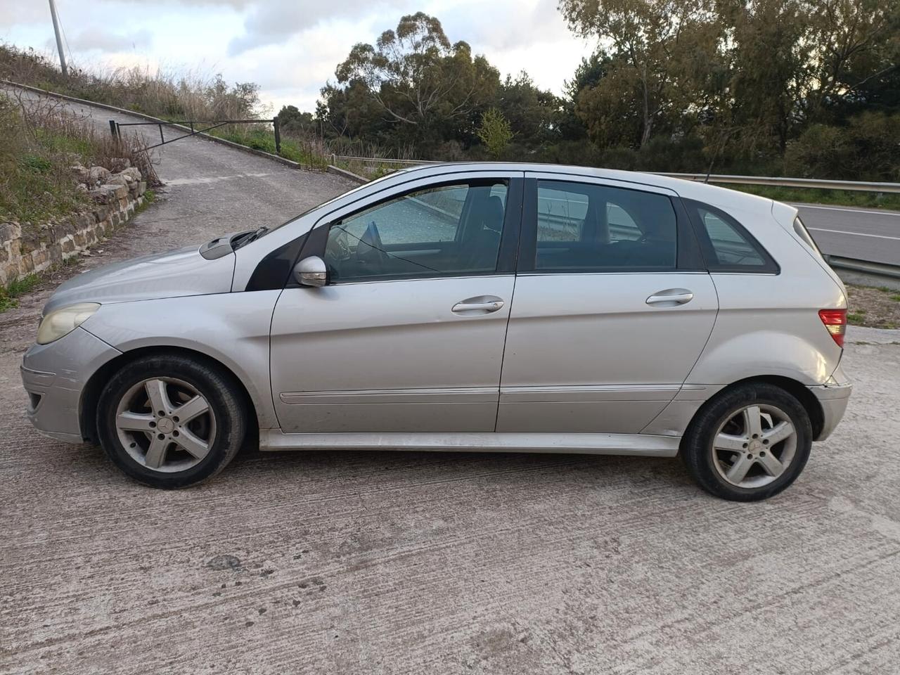 Mercedes-benz B 200 CDI Sport - 2010