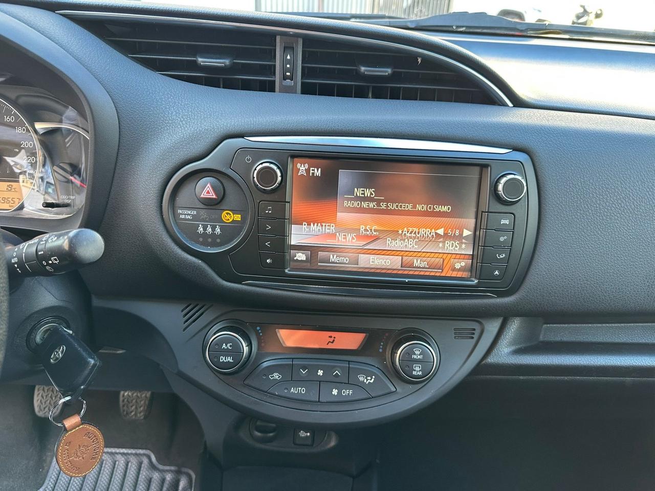 Toyota Yaris 1.4 D-4D 5 porte Lounge