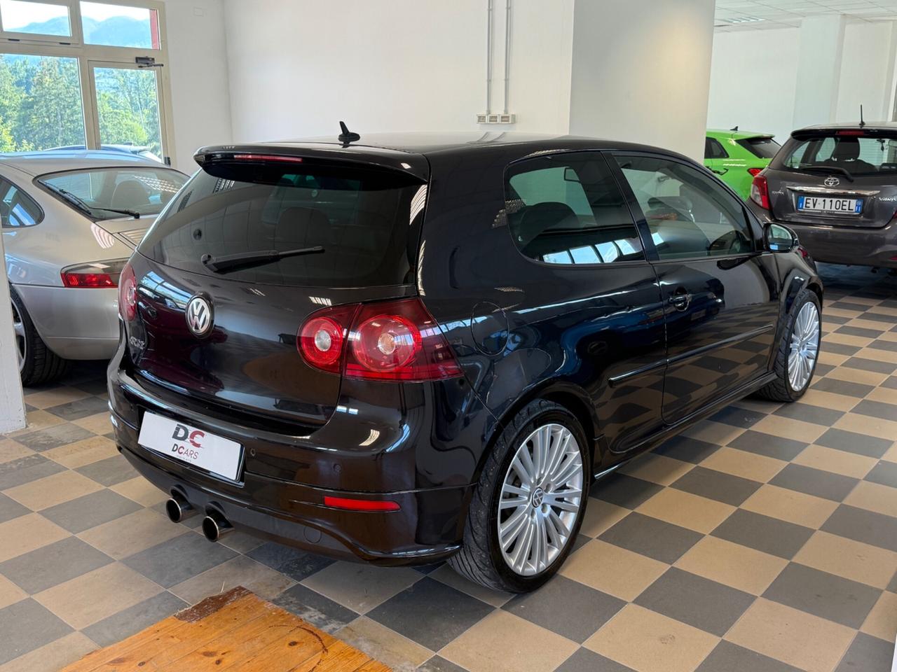 Volkswagen Golf 3.2 VR6 4mot. 3p. R32