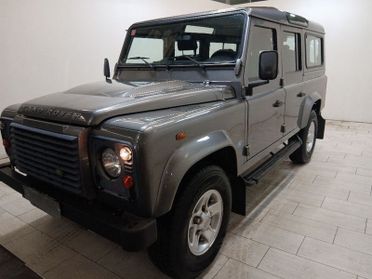 Land Rover Defender 110 2.4 td SE Hard Top