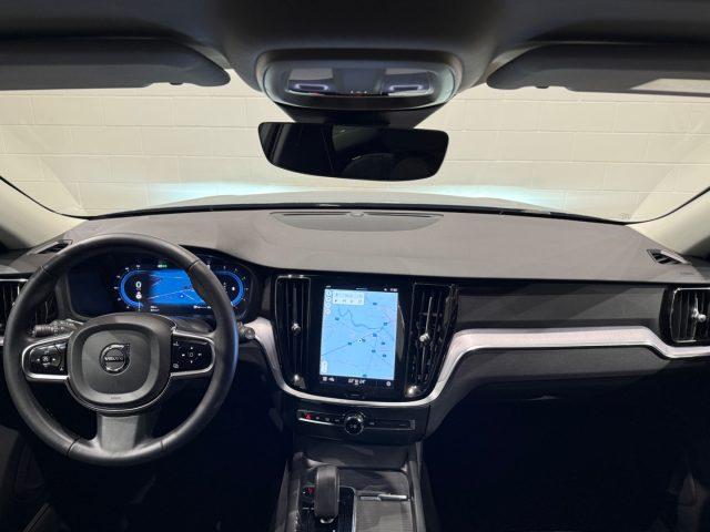 VOLVO V60 Cross Country B4 d. AWD auto. Core PREZZO REALE