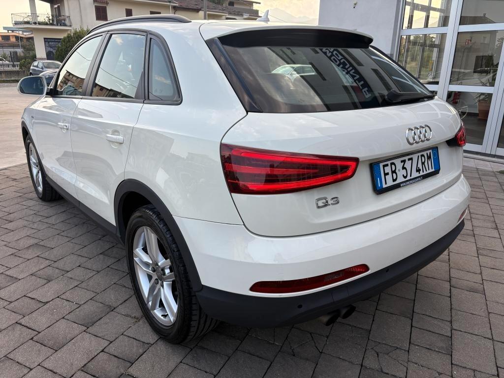 Audi Q3 2.0 TDI 140cv S LINE