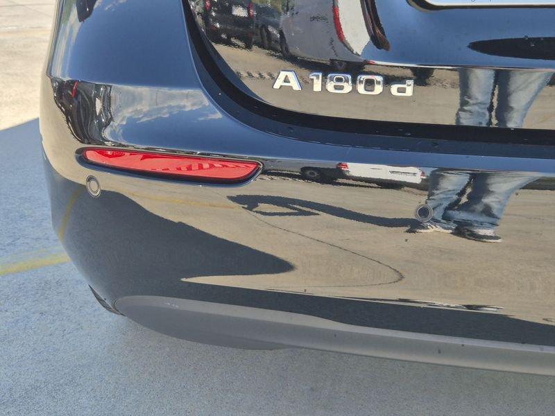 Mercedes-Benz Classe A A 180 d Advanced auto