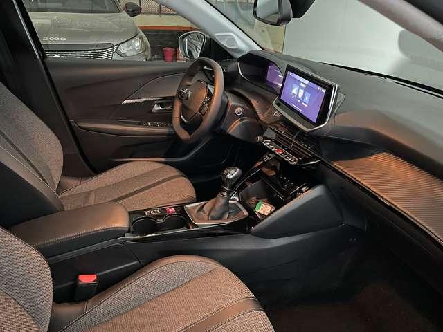 Peugeot 208 1.2 100cv Allure + Key Less + Navi + Telecamera