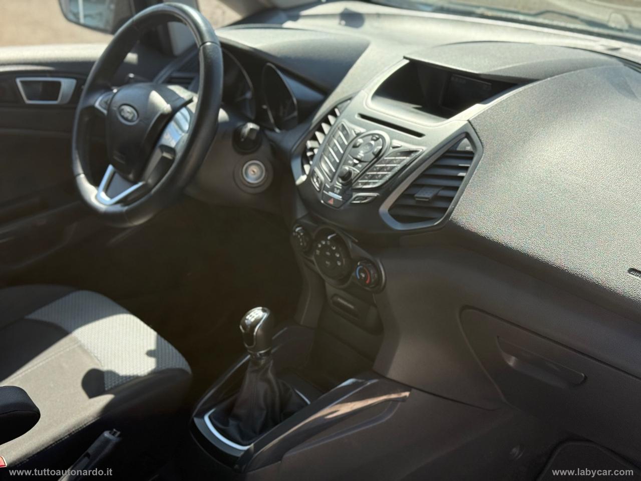 FORD EcoSport 1.5 TDCi 95 CV Titanium