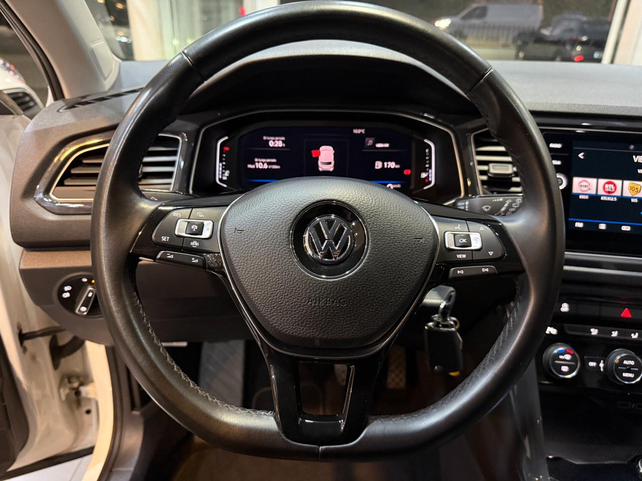 Volkswagen T-Roc I 2019 1.0 tsi Advanced