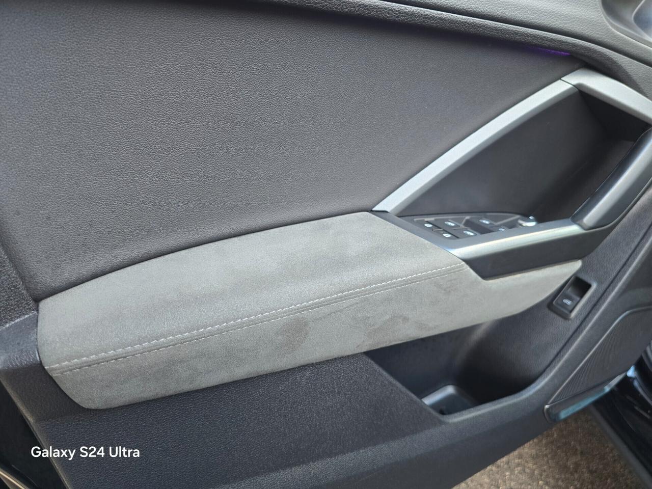 Audi Q3 SPB 35 TDI S tronic S line edition Total Black