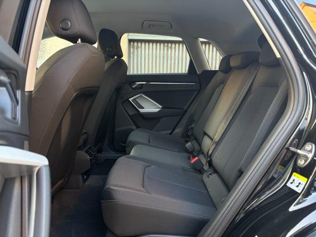 AUDI Q3 35 2.0 TDI S-tronic Advanced