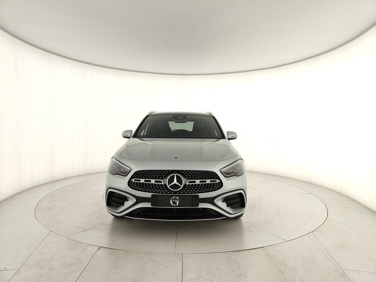 Mercedes-Benz GLA 200 d