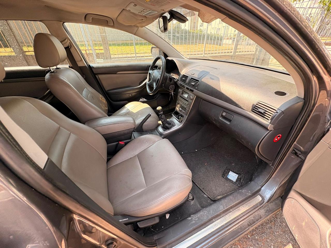 Toyota Avensis 2.0 D-4D 16V Station Wagon
