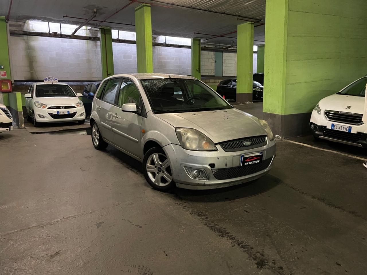 Ford Fiesta 1.2 5p Neopatentati