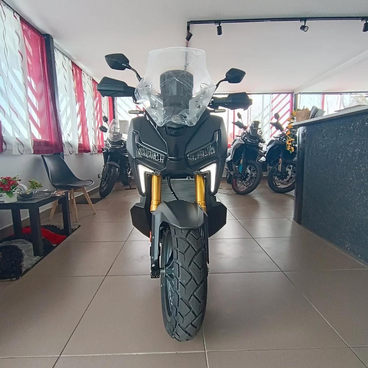 Sym Adx 400 TG NUOVI DA IMMATRICOLARE