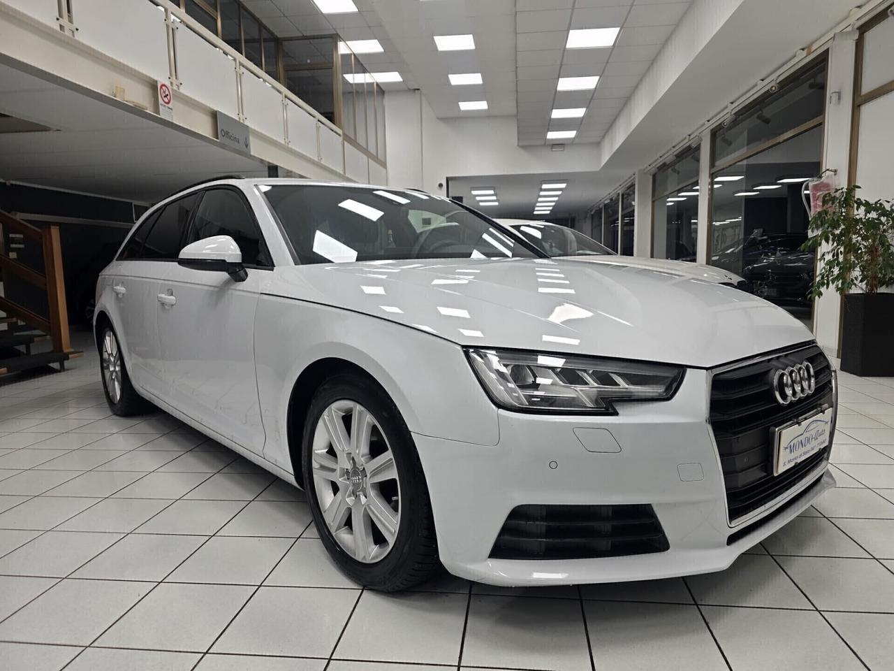Audi A4 Av. 2.0 TDI 122 CV S tronic Design