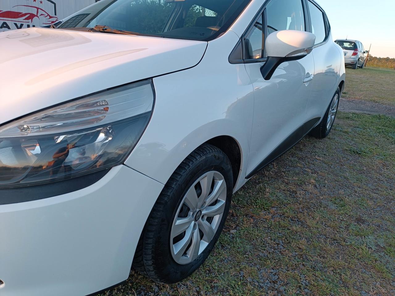 Renault Clio 1.5 dCi 8V 75CV 5 porte Costume National