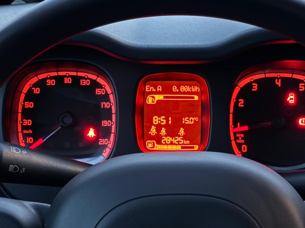 Fiat Panda KM.28.000 1.0 HYBRID 10/2023