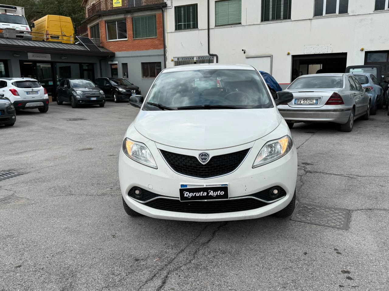 Lancia Ypsilon 0.9 TwinAir 85 CV 5 porte Metano Ecochic Gold
