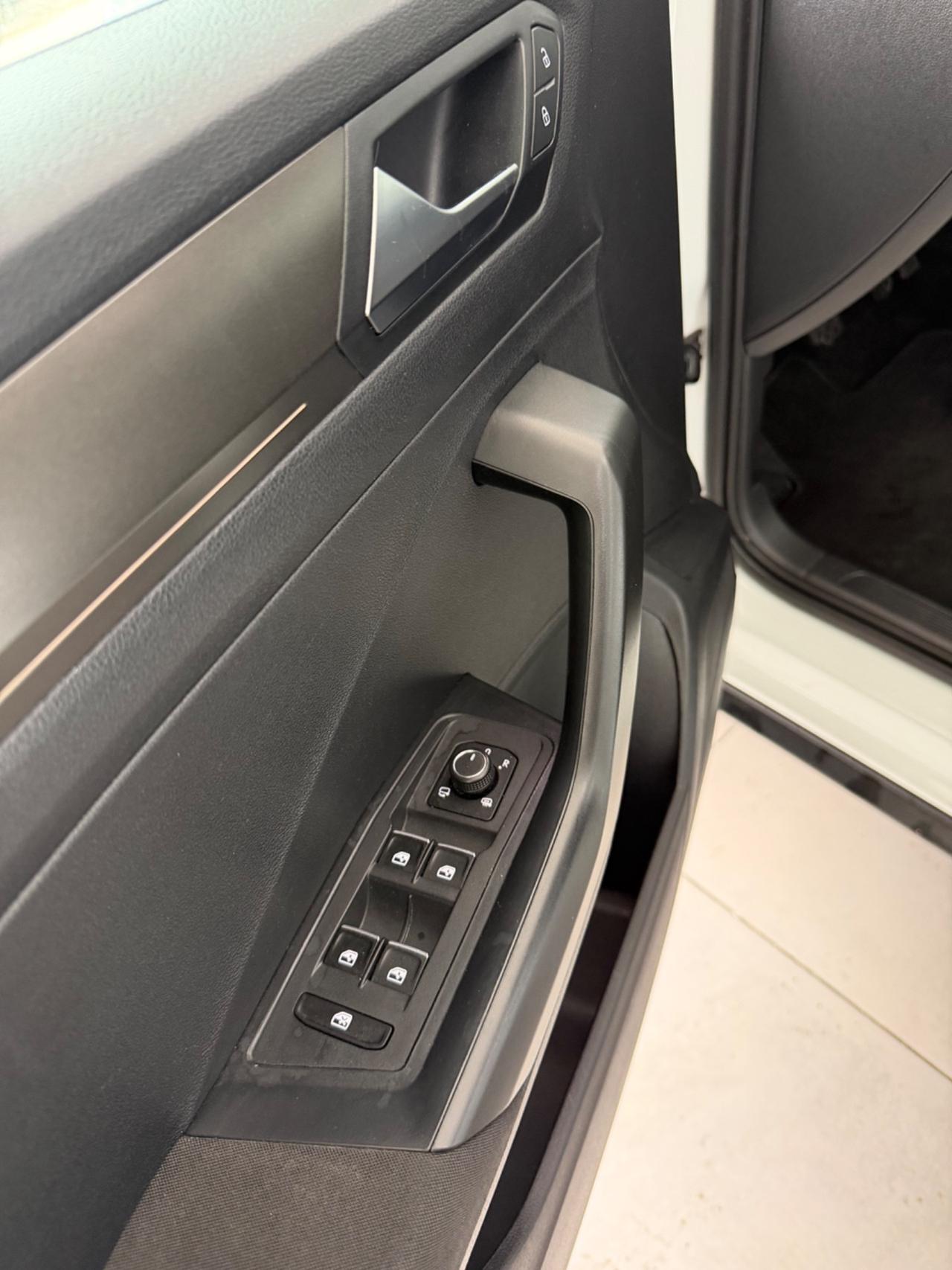 VW T-roc 1.0 116 SPORT TETTO APRIBILE FINANZIABILE