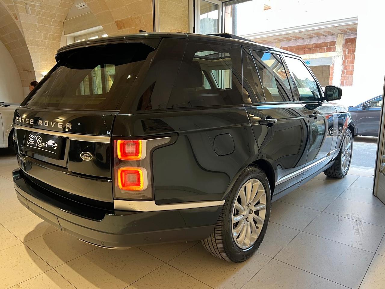LAND ROVER RANGE ROVER VOGUE 3.0 V6 249CV 4X4 TETTO PELLE NAVI ANNO 2018